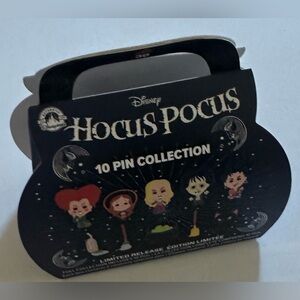 Limited edition Disneys mystery pack hocus pocus 10 pin set